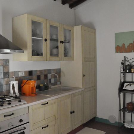 Casa Vacanze "Nonna Vela" Petroio Eksteriør bilde