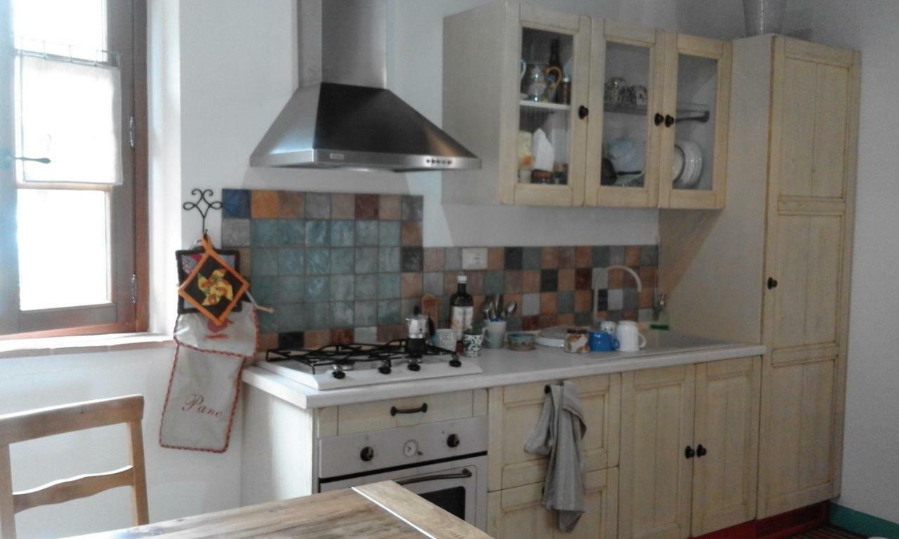 Casa Vacanze "Nonna Vela" Petroio Eksteriør bilde