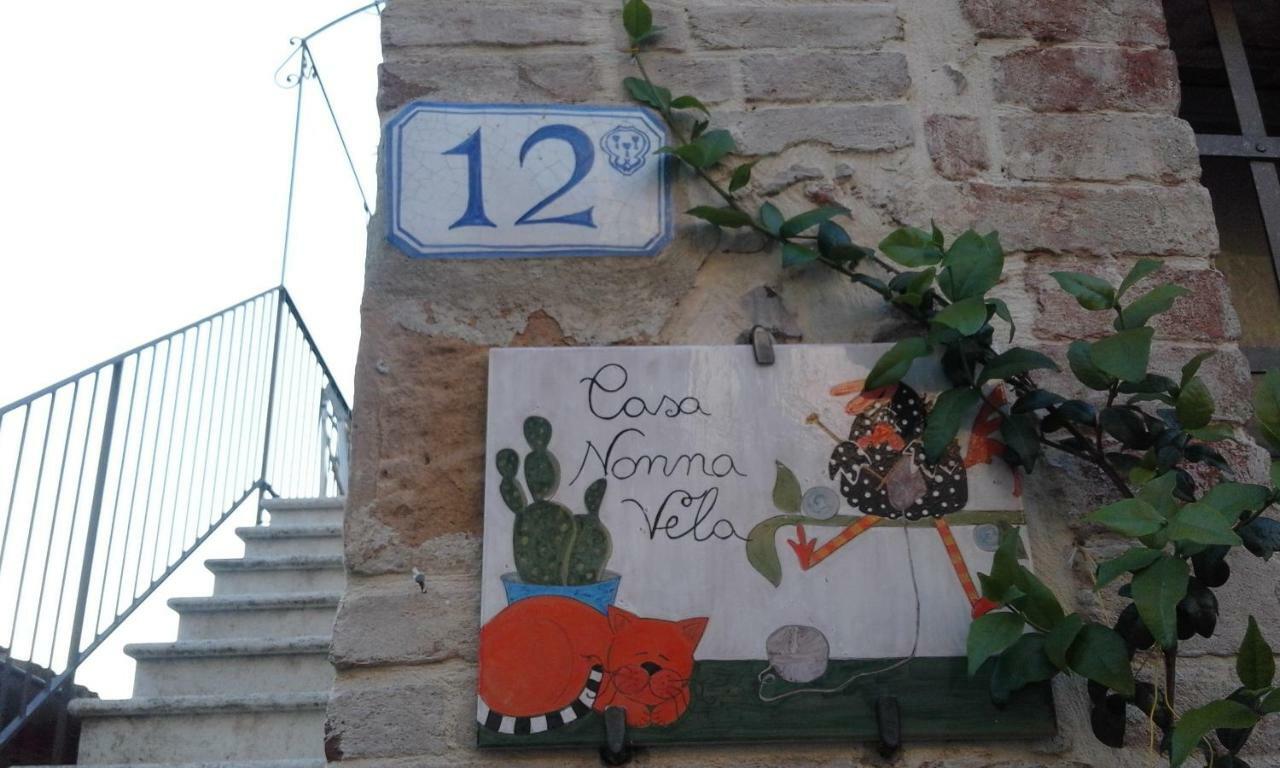 Casa Vacanze "Nonna Vela" Petroio Eksteriør bilde